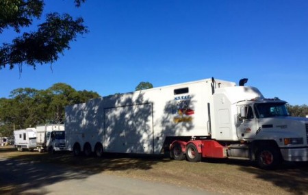 Queensland Government secures funding for travelling school for show children