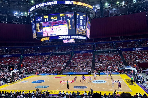 Sydney Kings sponsor calls for removal of slippery logos from NBL court surfaces