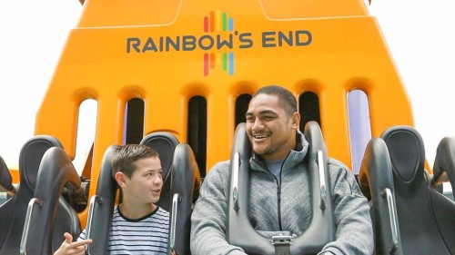 Rainbow’s End teams up with rugby powerhouse to inspire youngsters