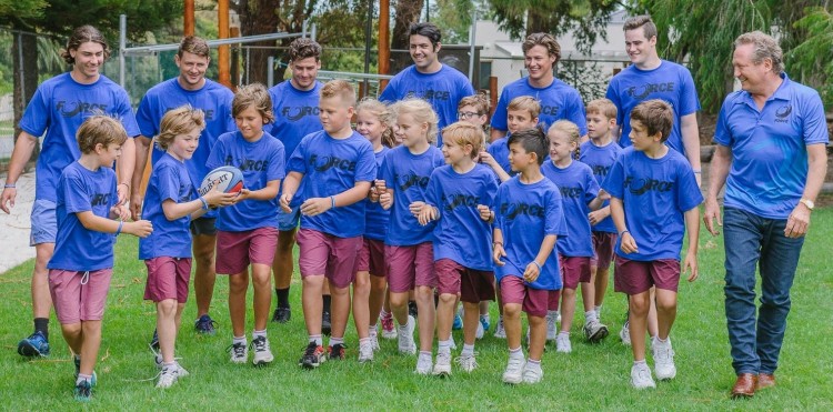 Community-building at the heart of new grassroots RugbyRoos initiative