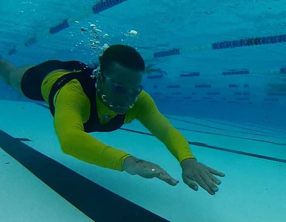 Testing begins on new buoyancy aids for surf lifesaving