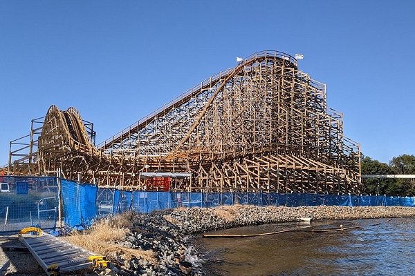 Sea World’s Leviathan rollercoaster nears completion