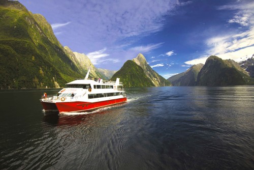 Southern Discoveries named New Zealand tourism Operator of the Year 2015