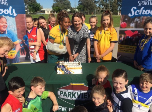 1.2 million primary school students participate in Sporting Schools program