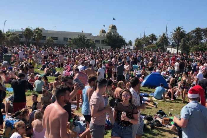 Wild Christmas party leads to alcohol ban on St Kilda Beach
