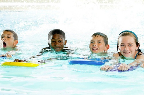 SwimDesk publishes news resource to help swim schools grow their businesses