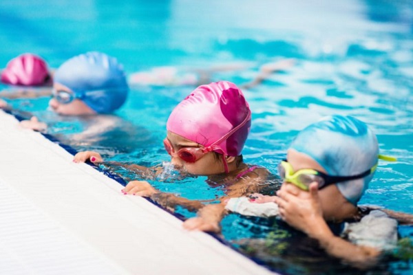 Royal Life Saving report shows need for nation to catch up missed swimming lessons