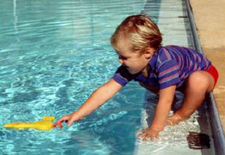 Royal Life Saving warn that ‘10s of thousands of domestic pools are potential death traps’