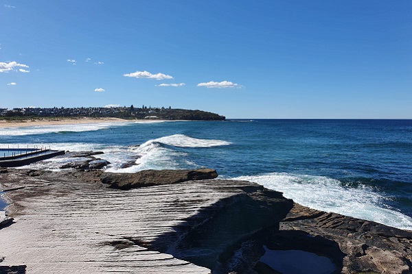 Reaction to localised Sydney Northern Beaches COVID outbreak a model for localised pandemic action