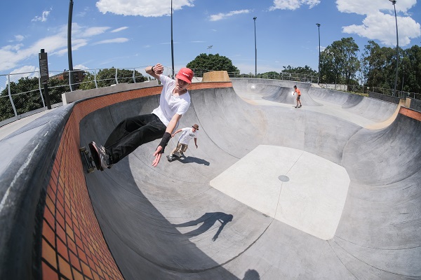 City of Sydney opens new skate park in Alexandria