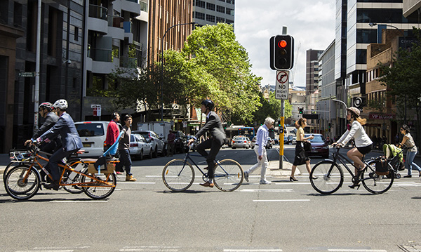 Australian health and transport industry experts call for safer walking and cycling spaces   