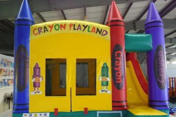Sixth child dies as a result of Tasmanian jumping castle tragedy as operator shuts down website