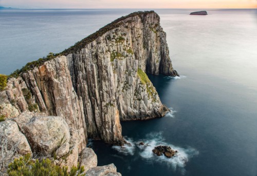 Bushwalkers to pay $495 to explore Three Capes Track on Tasman Peninsula