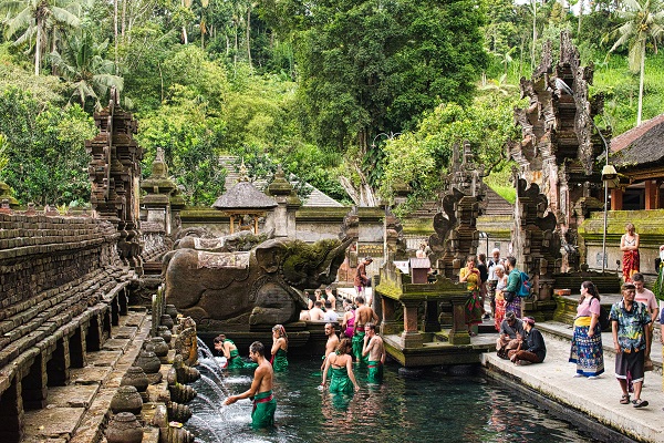 Looking to deter disrespectful tourists Bali authorities to advise visitors of ‘dos and don’ts’