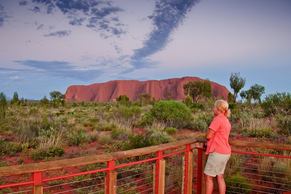 Uluru’s new viewing platform applauded by Minister