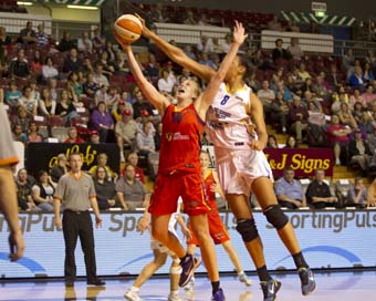 WNBL review calls for move to winter and shorter season