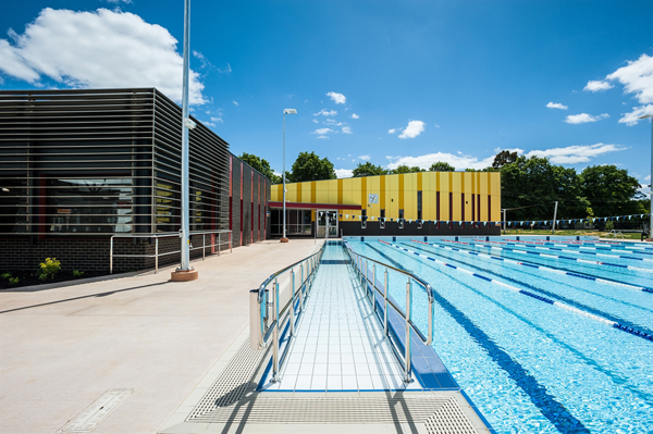 Warragul Leisure Centre outdoor pool set to open earlier