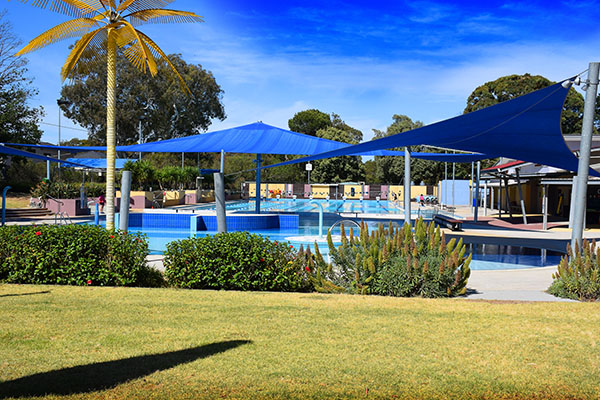 Werribee Outdoor Pool achieves Life Saving Victoria Platinum Pool accreditation