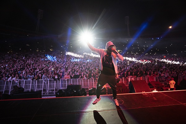 46,474 Eminem fans set Westpac Stadium record