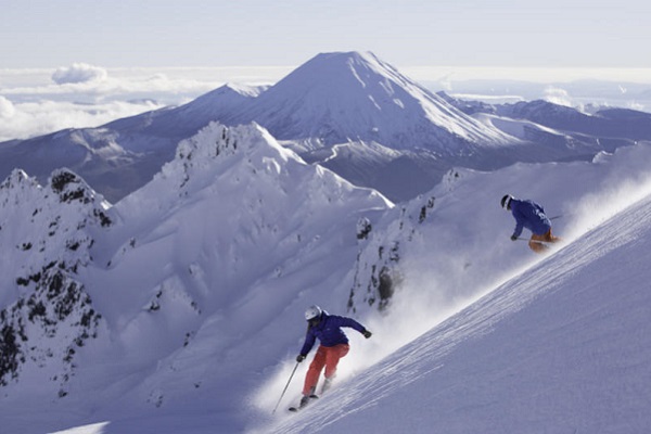 New Zealand Cabinet backs twin bids to operate Ruapehu Alpine Lifts