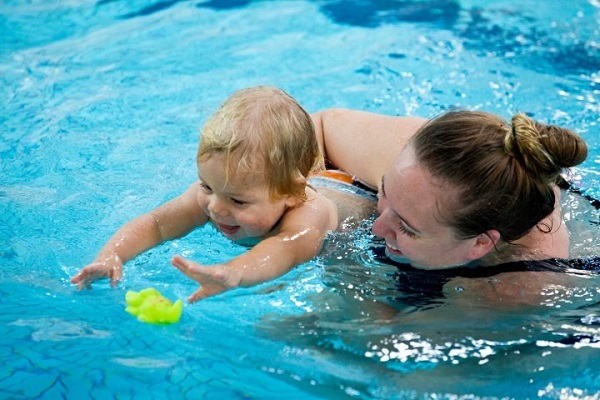 World Wide Swim School partners with Child Safeguard