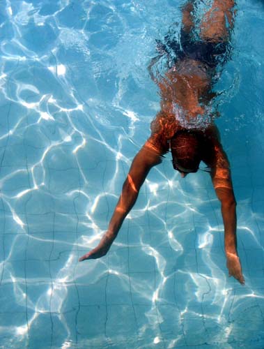 Rockhampton aquatic centre set to open but second 50 metre pool plan scuppered