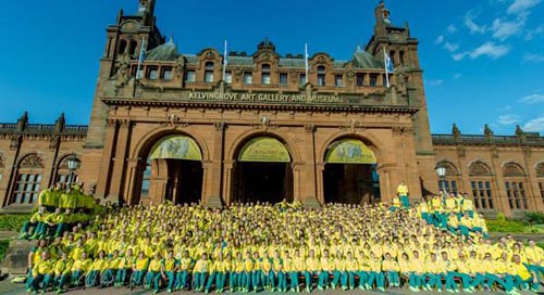 Aussies in green and gold stir national pride