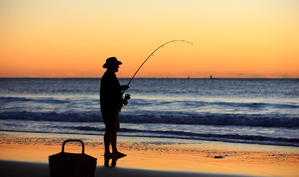 Almost a million Queenslanders hooked on fishing
