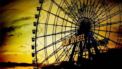 World’s fourth largest ferris wheel debuts in Danang